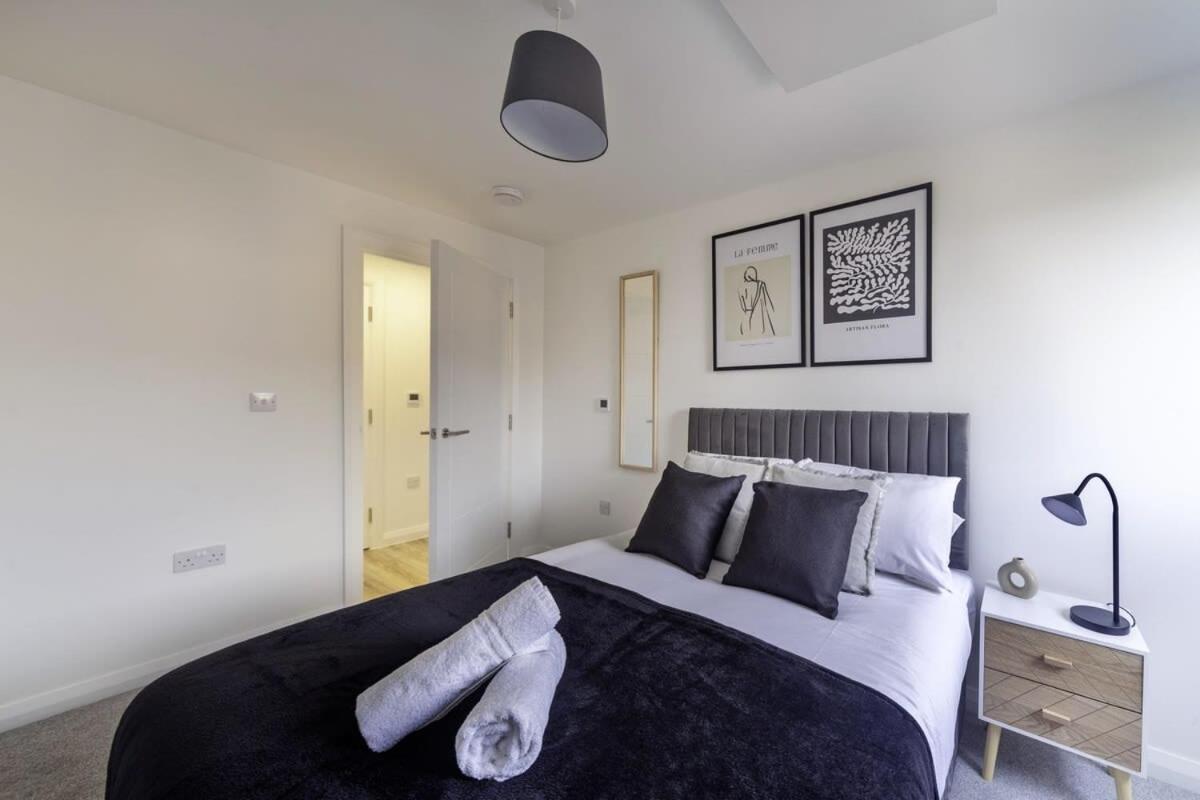 Modern And Bright 2 Bed Apartment In Ashford Ashford  Exteriör bild